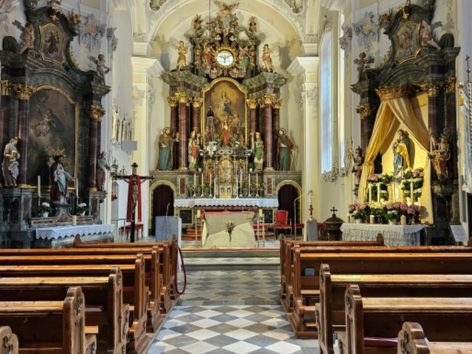 Kirchenputz in St. Jodok